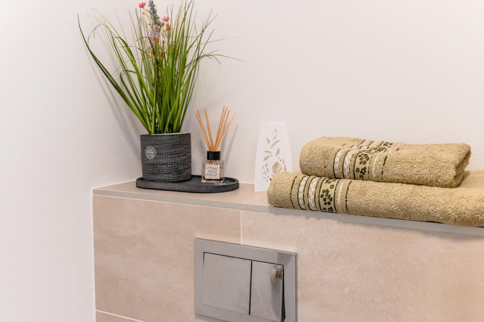 Central Athena Studio - Inima Pietei Unirii - By Openhouse Apartments Τιμισοάρα Εξωτερικό φωτογραφία